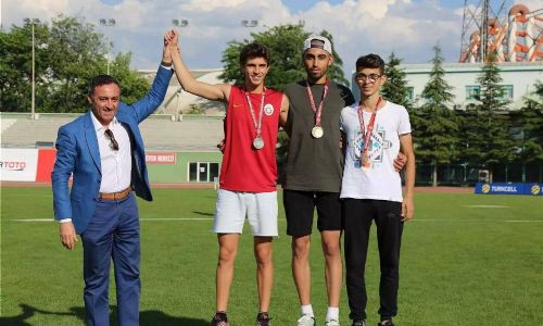 Ergene Belediyesi Atletizm Sporcuları Madalyaya Doymuyor