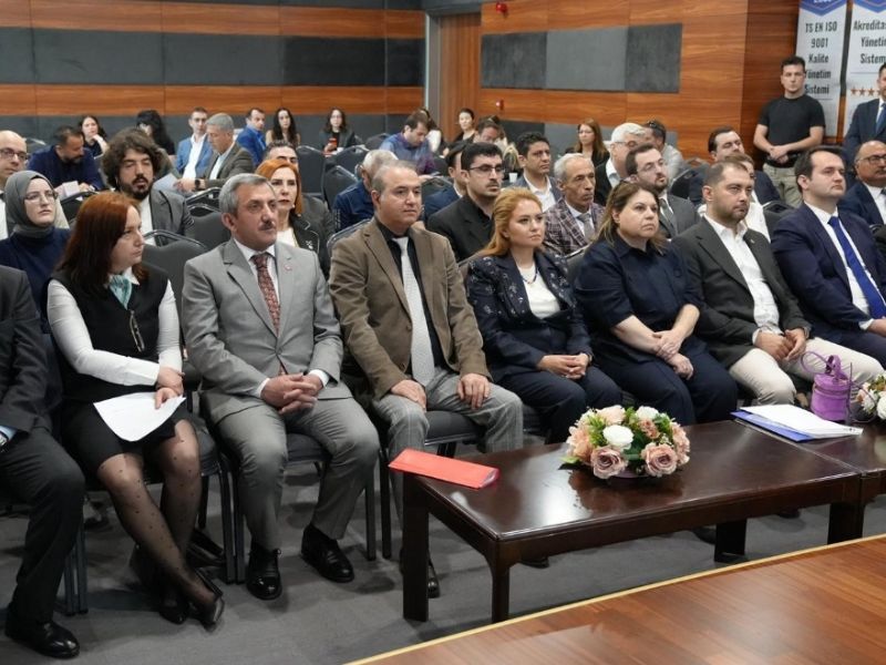 BA�KANIMIZ SAYIN M�GE YILDIZ TOPAK MESLEK� E��T�M �ALI�TAYINA KATILDI!