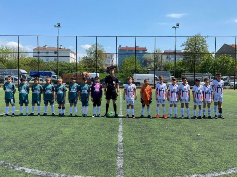 Ergene Belediyesinin Spor Tesisleri Futbol Msabakalarna Ev Sahiplii Yapmaya Devam Ediyor
