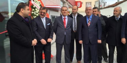 Bakan Yksel, Ziraat Bankasnn ube Alna Katld