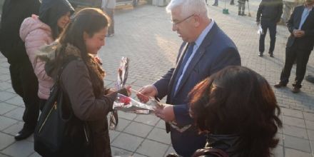 Bakan Yksel Bu Ylda Gelenei Bozmad