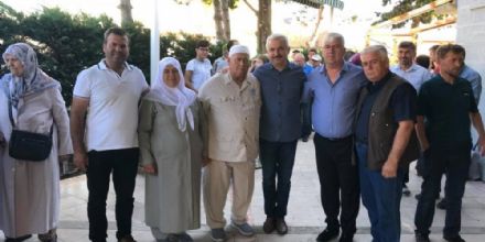 Ba�kan Y�ksel Hac� Adaylar�n� Dualarla Kutsal Topraklara U�urlad�