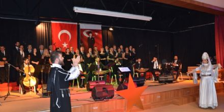 Halk Eitim Merkezi Trk Sanat Mzii Topluluundan Muhteem Konser