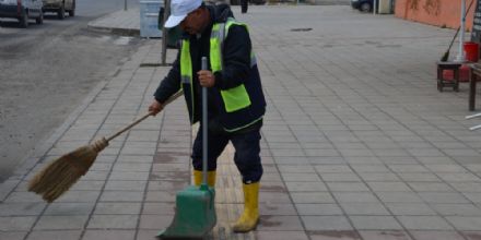Ergene Belediyesi Kar K Demeden alyor