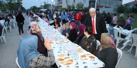 Ergenede Biz Byk Bir Aileyiz