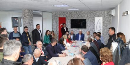 Bakan Yksel Ergene Gerlovolular ve Makedonyallar Derneklerini Ziyaret Etti