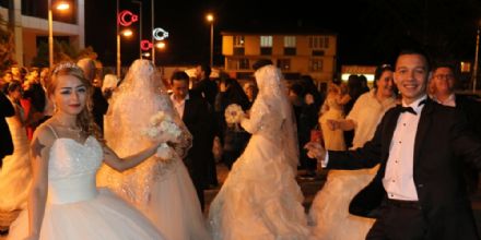 Ergenede 10 ift Toplu Nikah Treniyle Evlendi