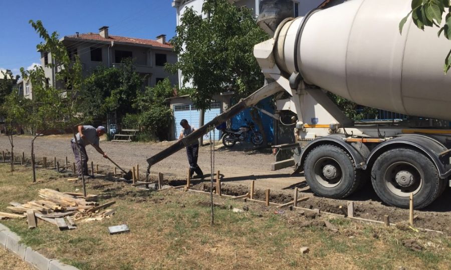 Ergenede Hz. Hseyin Camiinin ehresi Deiiyor