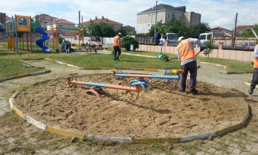 Ergenede Park almalar Tm Hzyla Devam Ediyor