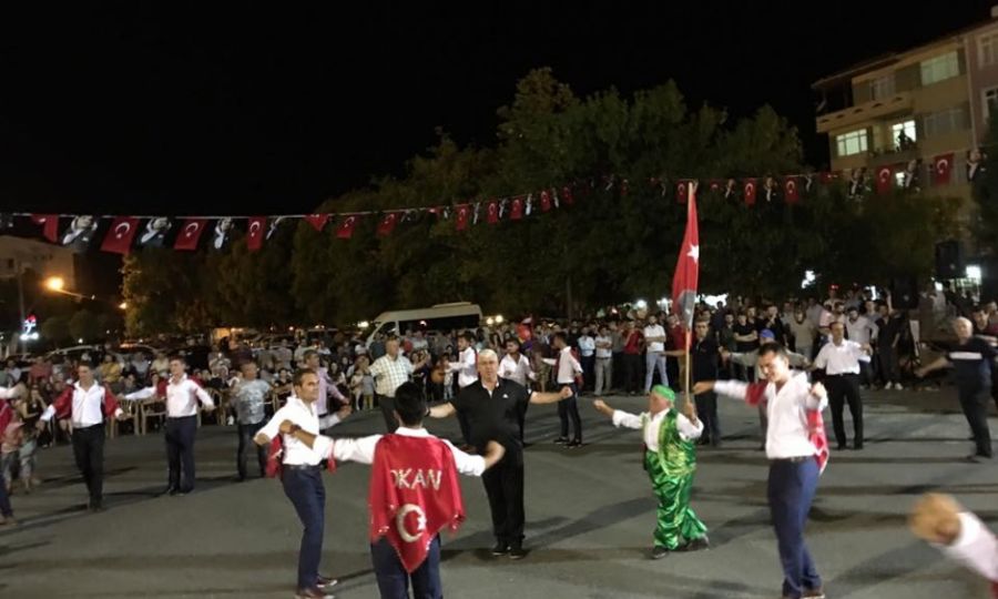 Belediye Bakan Rasim Yksel, Asker Uurlamasna Katld