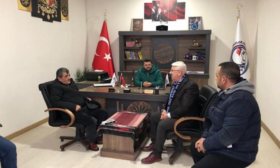 Başkan Yüksel Genç Trabzonlular Derneğini Ziyaret Etti