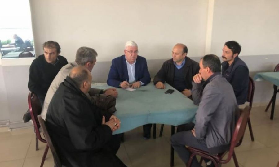 Bakan Yksel Cumhuriyet Mahallesinde Vatandalarla Bir Araya Geldi