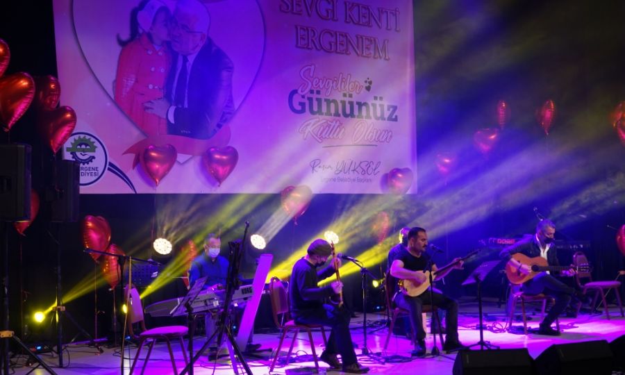 Ergene Belediyesinden Yerel Sanatlara Destek Konseri