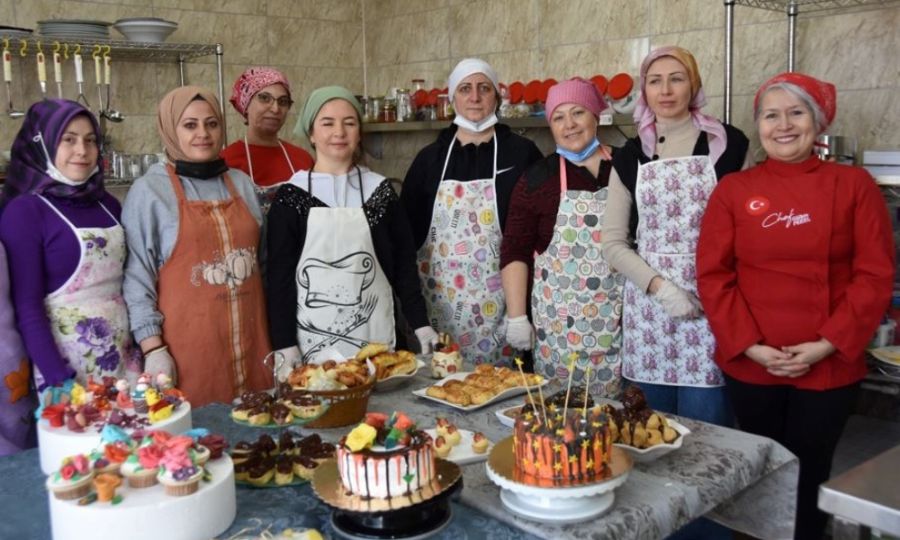 Ergene Belediyesi Meslek Edindirme Kursları Devam Ediyor
