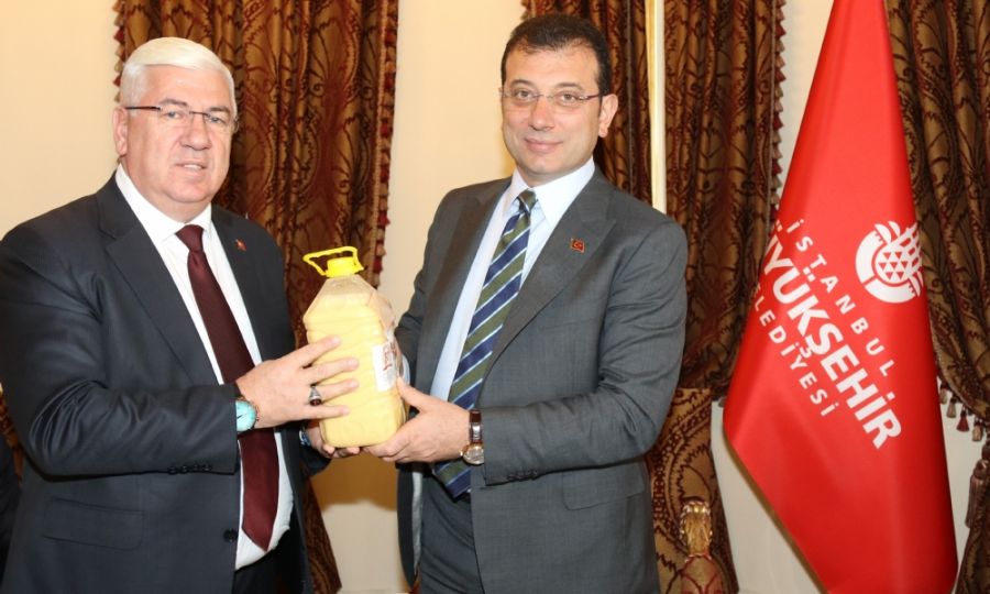 Bakan Yksel stanbul Bykehir Belediye Bakan Ekrem mamolunu Ziyaret Etti