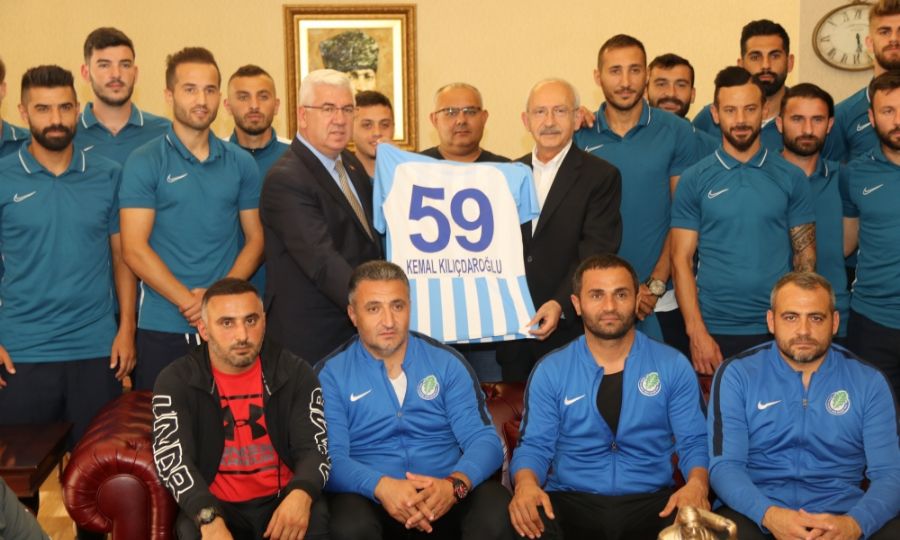 Bakanmz Rasim Yksel ve Ergene Velimeespor CHP Genel Bakan Kemal Kldarolunu Ziyaret Etti