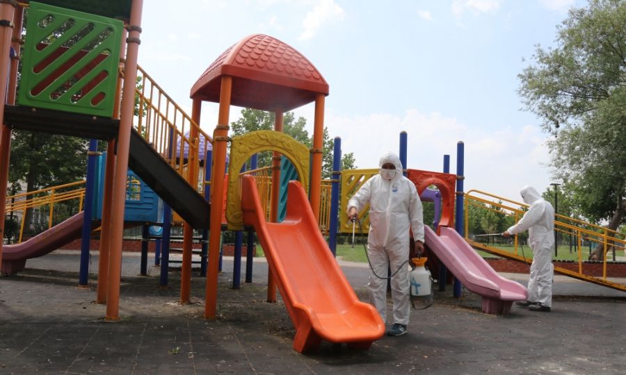 Ergenede Oyun Parklarnda Dezenfekte almalar Devam Ediyor