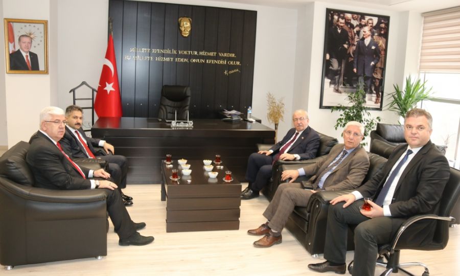 Bakan Yksel Bykehir Belediye Bakan le Birlikte Ergene Kaymakamn Ziyaret Etti