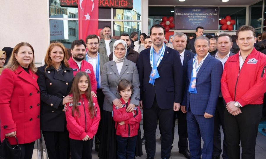 GENÇLERİMİZLE GELECEĞE YÜRÜYORUZ!
