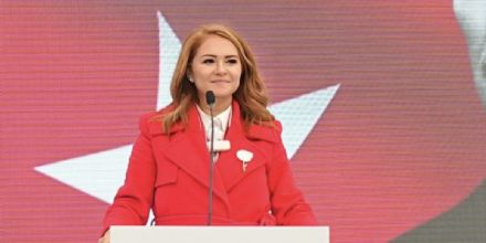 15 TEMMUZ, MİLLETİMİZİN İRADESİNE SAHİP ÇIKTIĞI DESTANDIR!