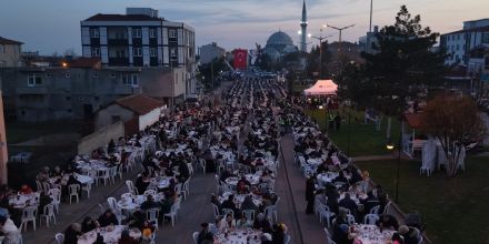 RAMAZANIN BEREKET� MARMARACIK MAHALLEM�ZDE YA�ANDI!