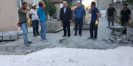 Ba�kan Y�ksel Marmarac�k Mahallesindeki �al��malar� �nceledi