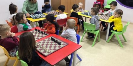 Ergene Belediyesi Beren Bebek ocuk Oyun Evinde Satran Dersleri Balad