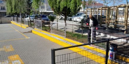 Ergene Belediyesi Okullara Desteini Srdryor