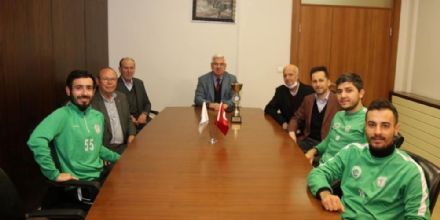 ampiyonluk Kupasyla Bakan Ziyaret Ettiler