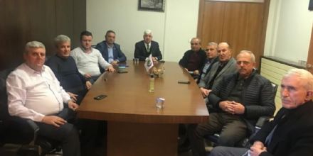 Bakan Yksel Muhtarlar le Bir Araya Geldi