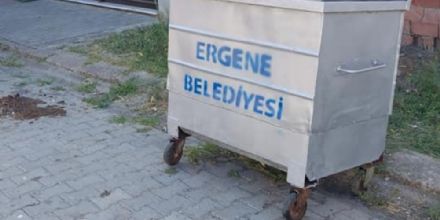 Ergene�de ��p konteyn�rlar� yenileniyor
