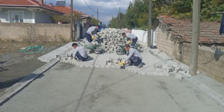 Ergenenin Drt Bir Yannda Hizmete Devam