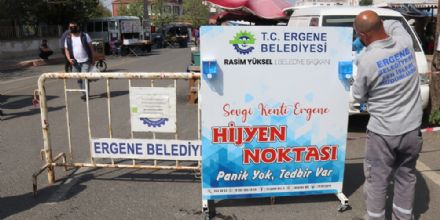 Belediyemiz Dezenfektan Stantlar�n�n Kontrol� ve Dolumunu Yap�yor