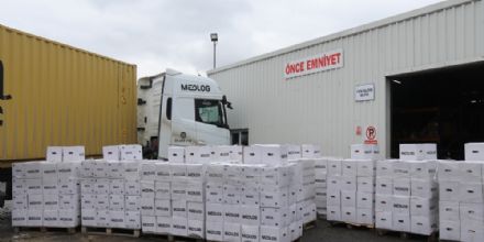 Ergene Belediyesine Asyaport ve Medlog Lojistikten Erzak Yardm