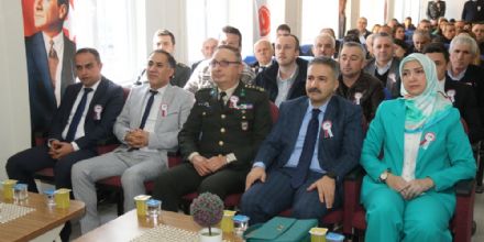 Ergenede stiklal Marnn 102. Yl Dnm ve Mehmet Akif Ersoyu Anma Gn Program Dzenlendi