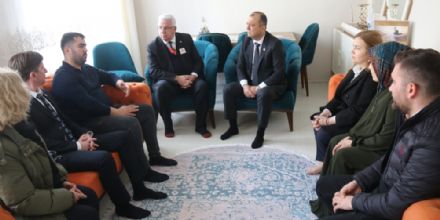 Ergene Belediye Bakan Rasim Yksel, Afetzede Ailelerimizi Yalnz Brakmyoruz