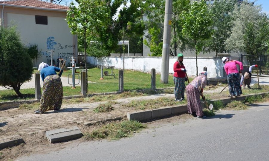 Ergenede Temizlik almalar Devam Ediyor