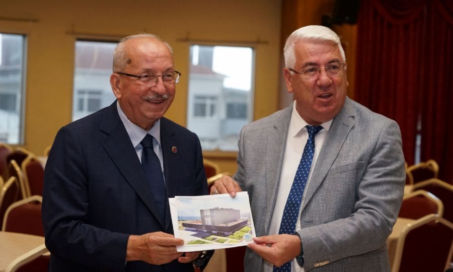 Bakan Albayrak, Bakan Yksel ve meclis yelerini ala davet etti