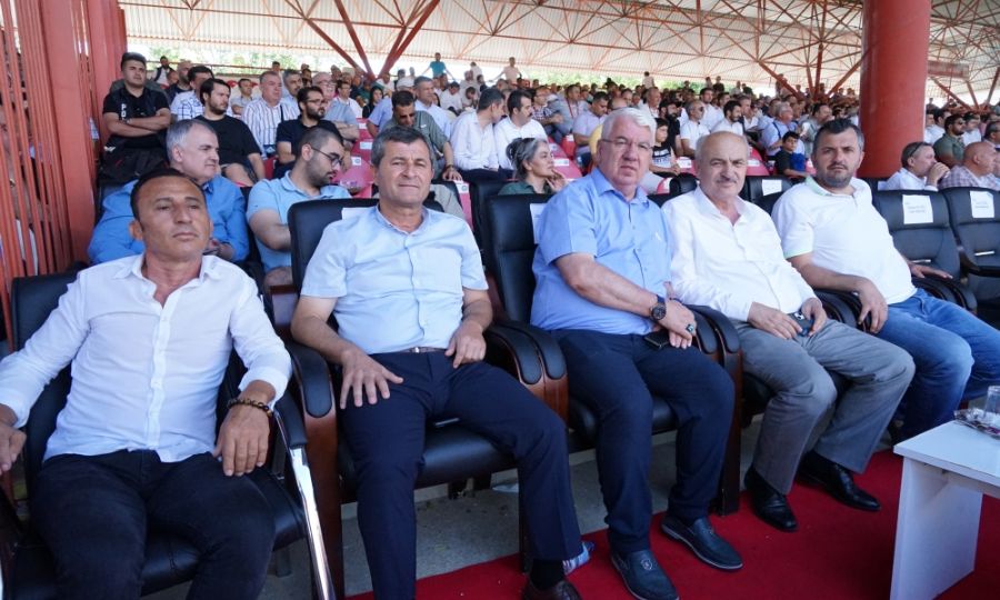 Ba�kan Y�ksel Gelene�i Bozmad�