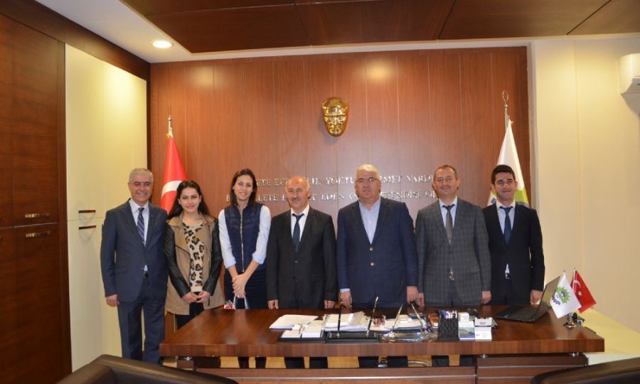 Eitimcilerden Bakan Yksele Ziyaret