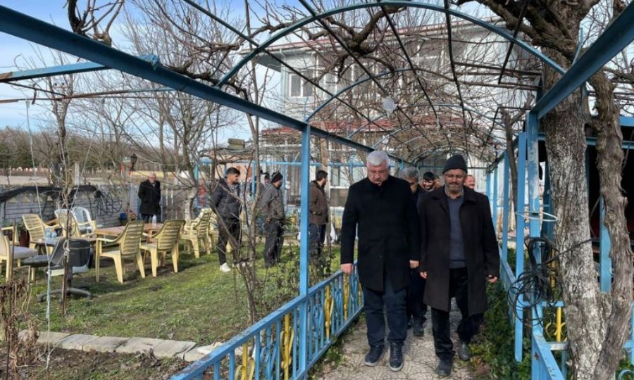 Ergene Belediye Bakan Rasim Yksel Ergeneye Gelen Depremzede Aileleri Ziyaret Etti