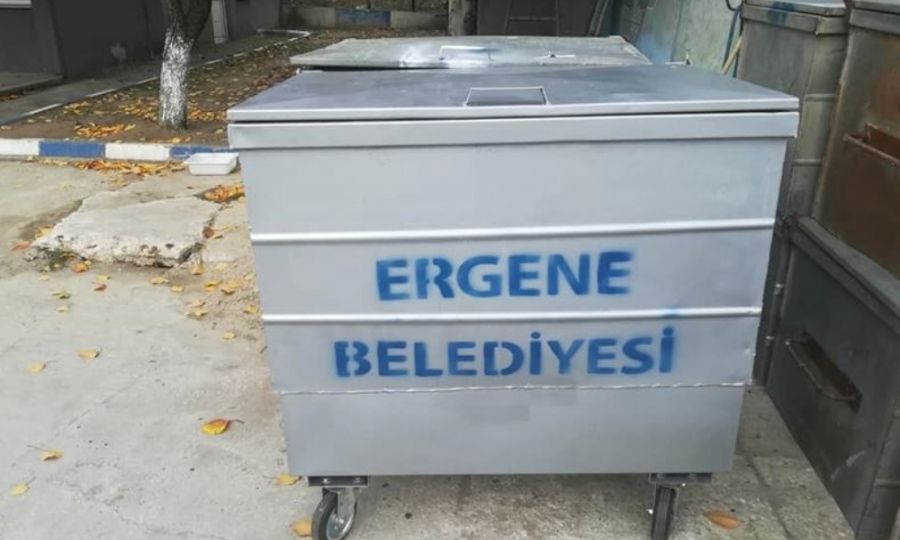 Ergenede Deforme Olan p Kovalar ve Konteynerleri Yenileniyor