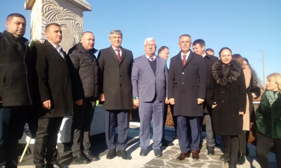Ergene Belediye Bakan Rasim Yksel  Bulgaristandaki Anma Programna Katld