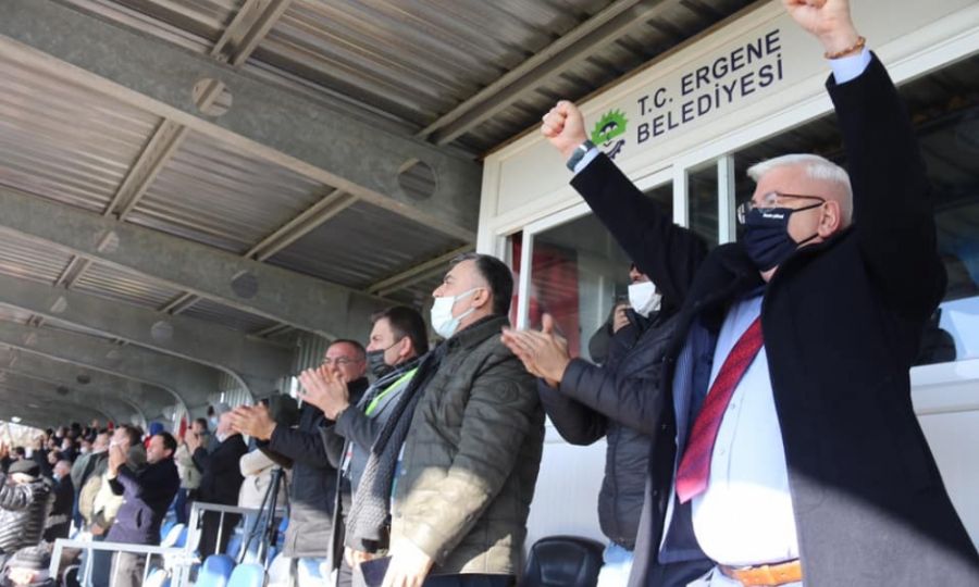 Ergene Velimeespor: 3  Saryer: 0