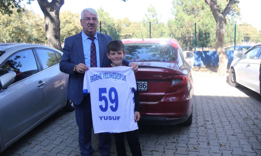 Bakan Ykselden Kk Taraftarlara Byk Jest