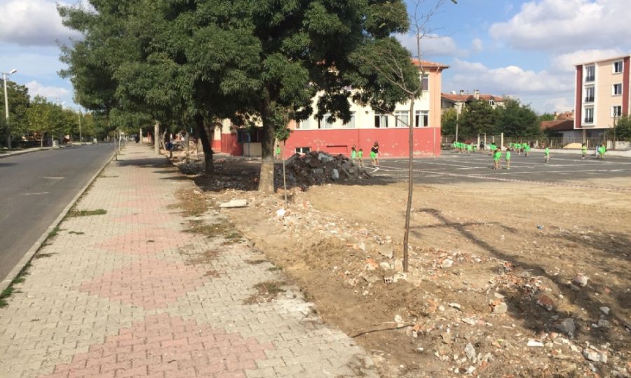Ergene Belediyesinin Okullara Destei Sryor