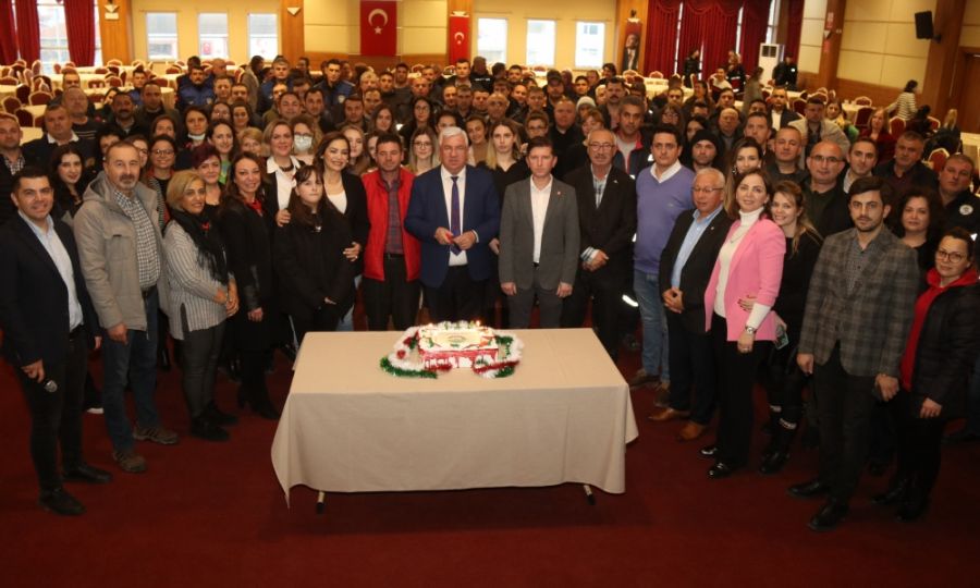 Bakan Yksel Belediye Personelinin Yeni Yln Kutlad