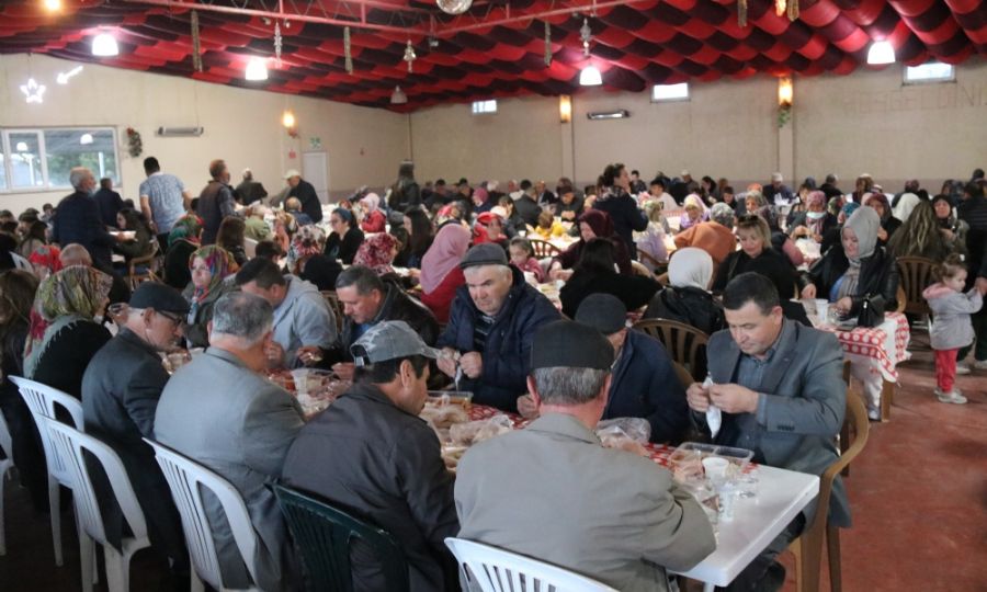 Ergene Belediyesi Sevgi Sofras�n� Karamehmet Mahallesinde Kurdu