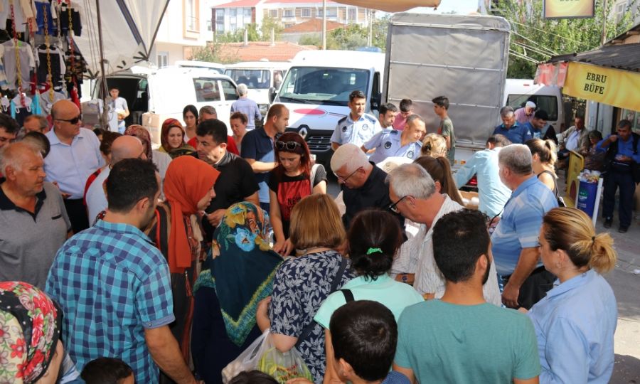 Ergene Belediyesi Vatandalara 10.000 Adet Aure kram Etti