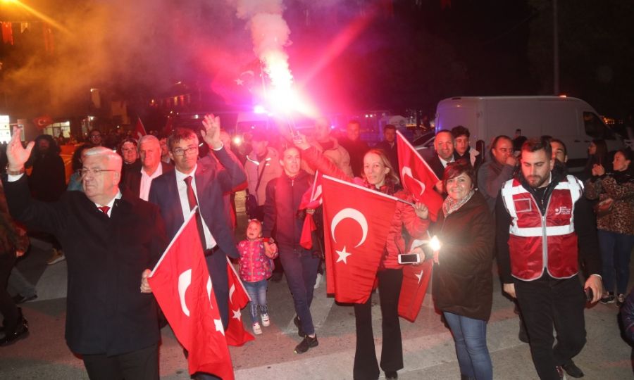 Ergenede Bayram Cokusu Fener Alay le Talandrld
